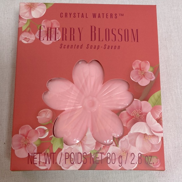 CHERRY BLOSSOM Soap with Crochet Scrubbie Washcloth Gift Set 5 inch Round - Picture 5 of 9